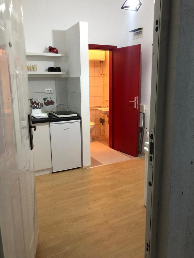 Cozy Max Studio Ягодина Экстерьер фото