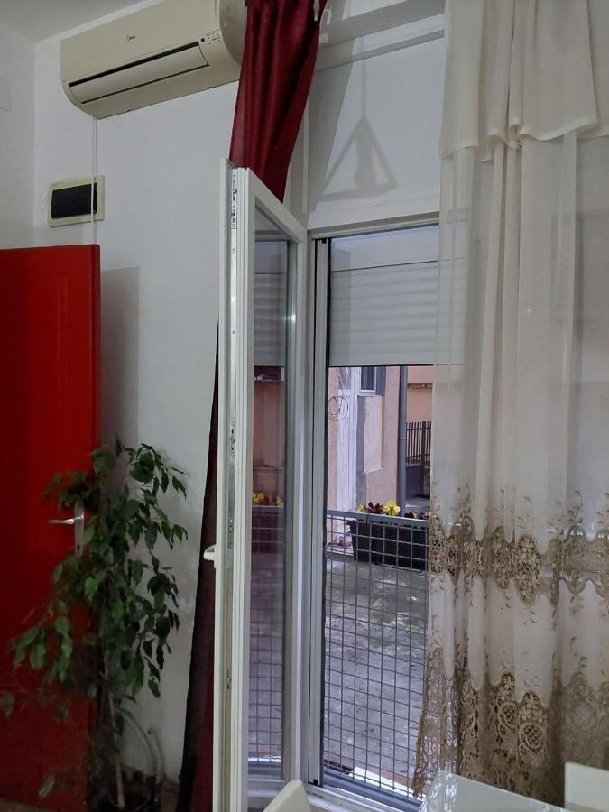 Cozy Max Studio Ягодина Экстерьер фото